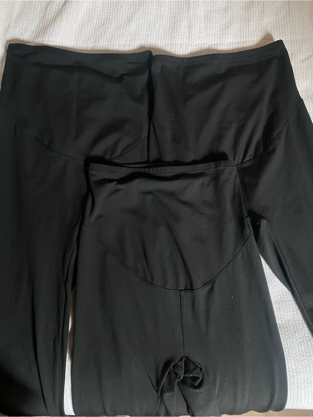 High-Waist Black Maternity Leggings - Supportive Stretch Pants